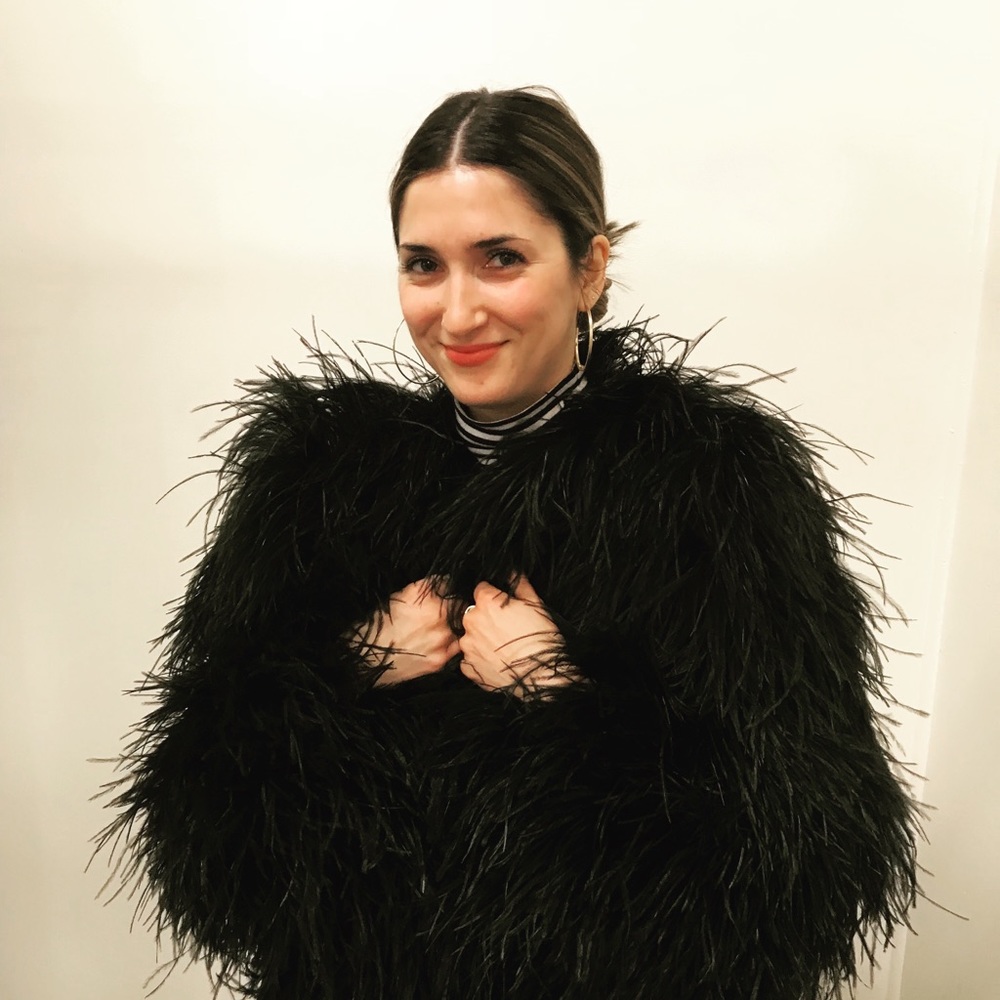 Meet your Posher, Caitlin